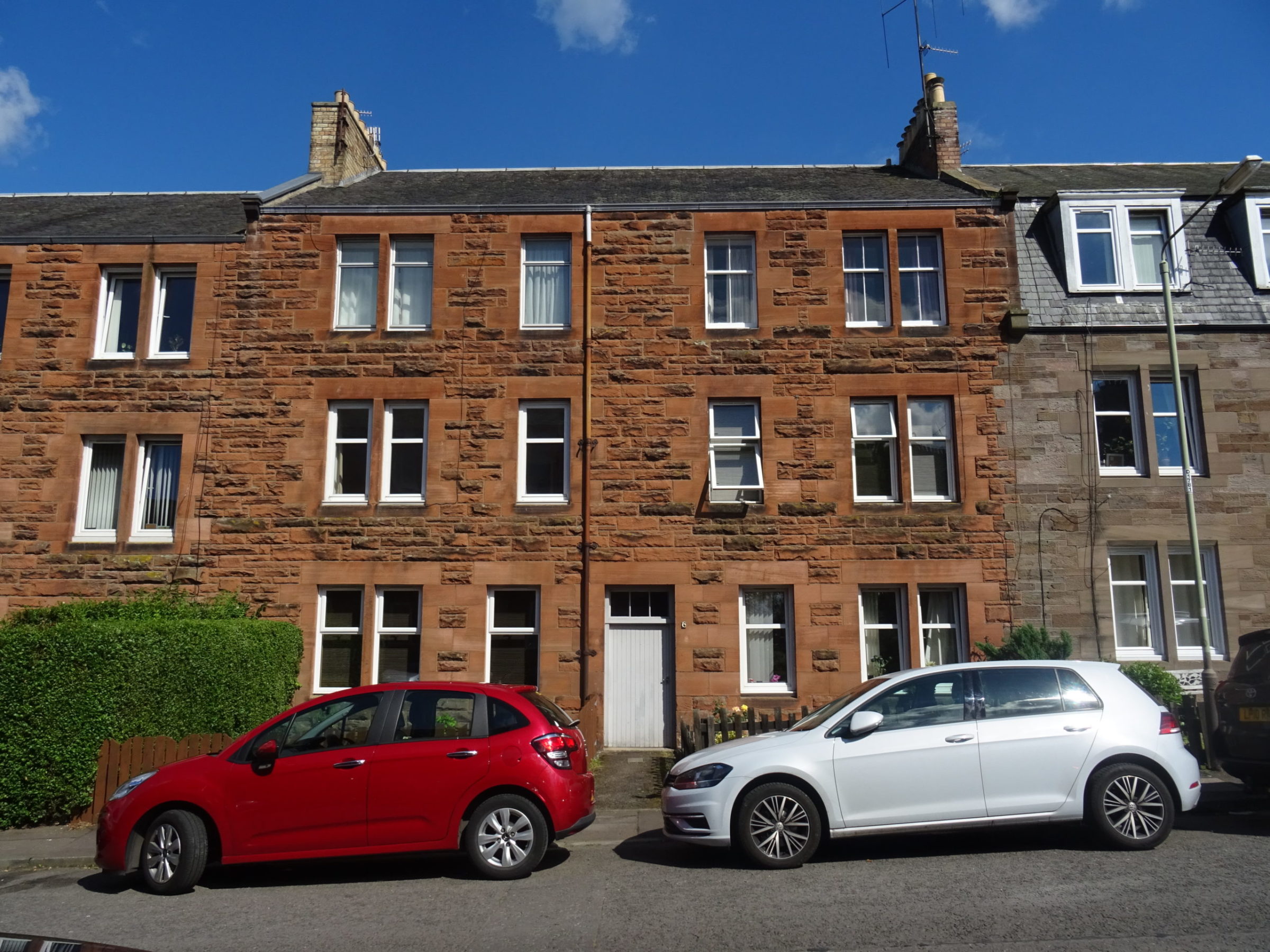 2 Bed 1st Floor Flat – Hawarden Terrace, Perth