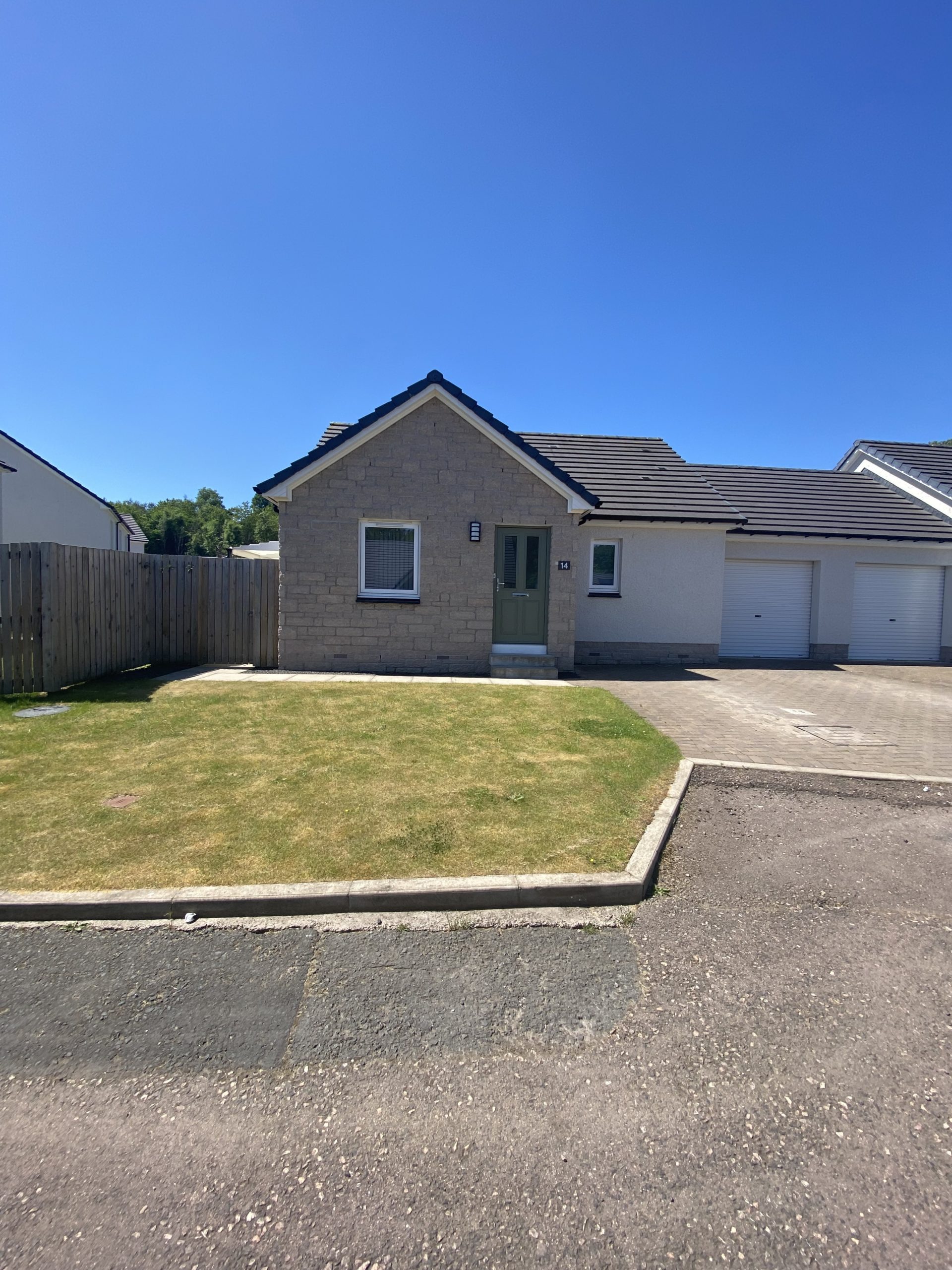 2 Bed Link-Detached Bungalow – Eden Cresent, Glenfarg