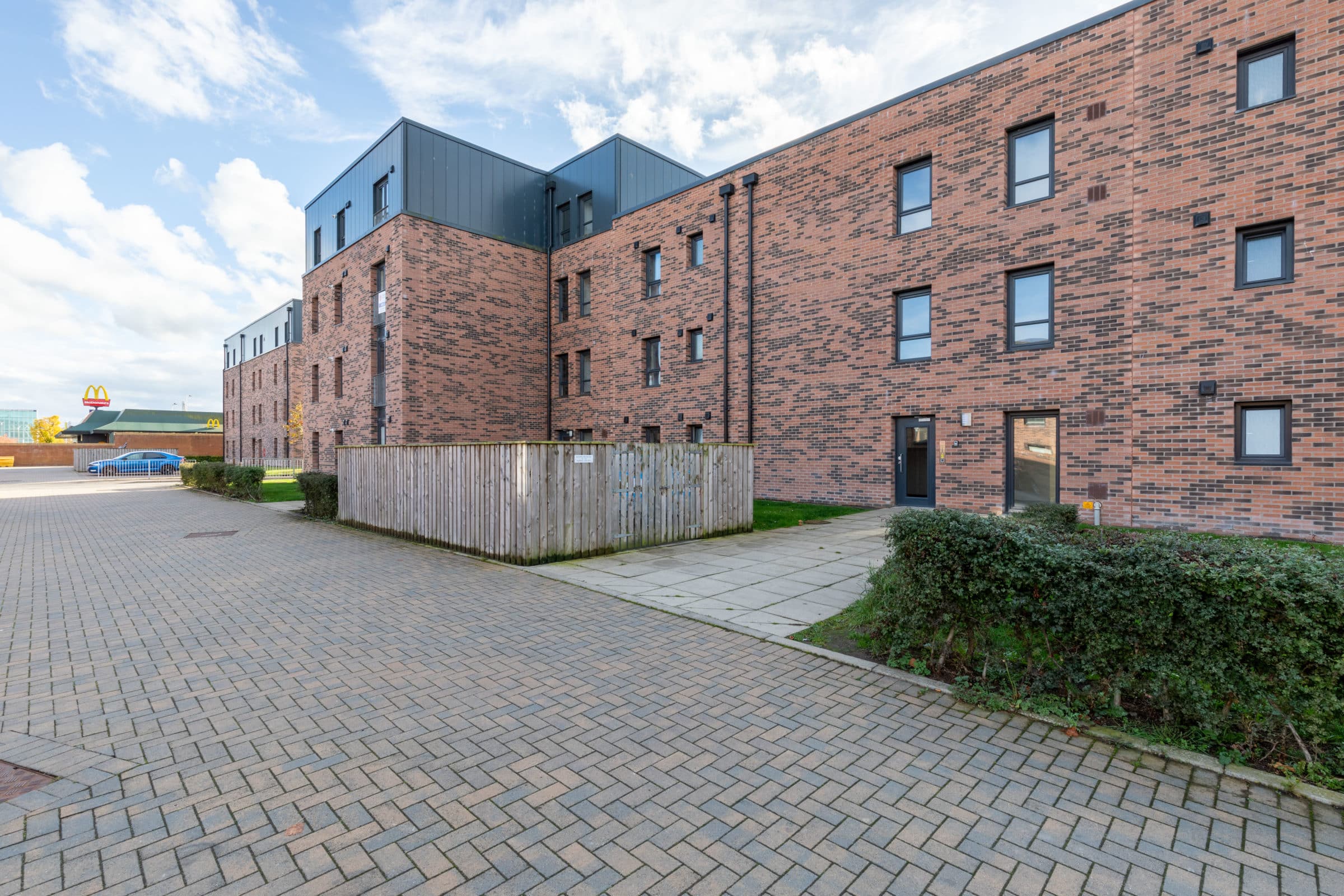 1 Bed, 2nd Floor Flat – 90 Kestrel Way, Perth PH1 5FT