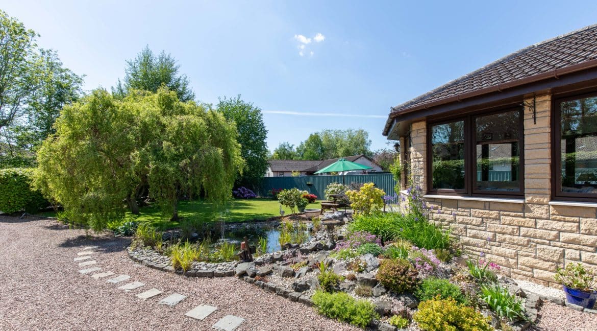 1 Old Edinburgh Road, Bridge Of Earn-6