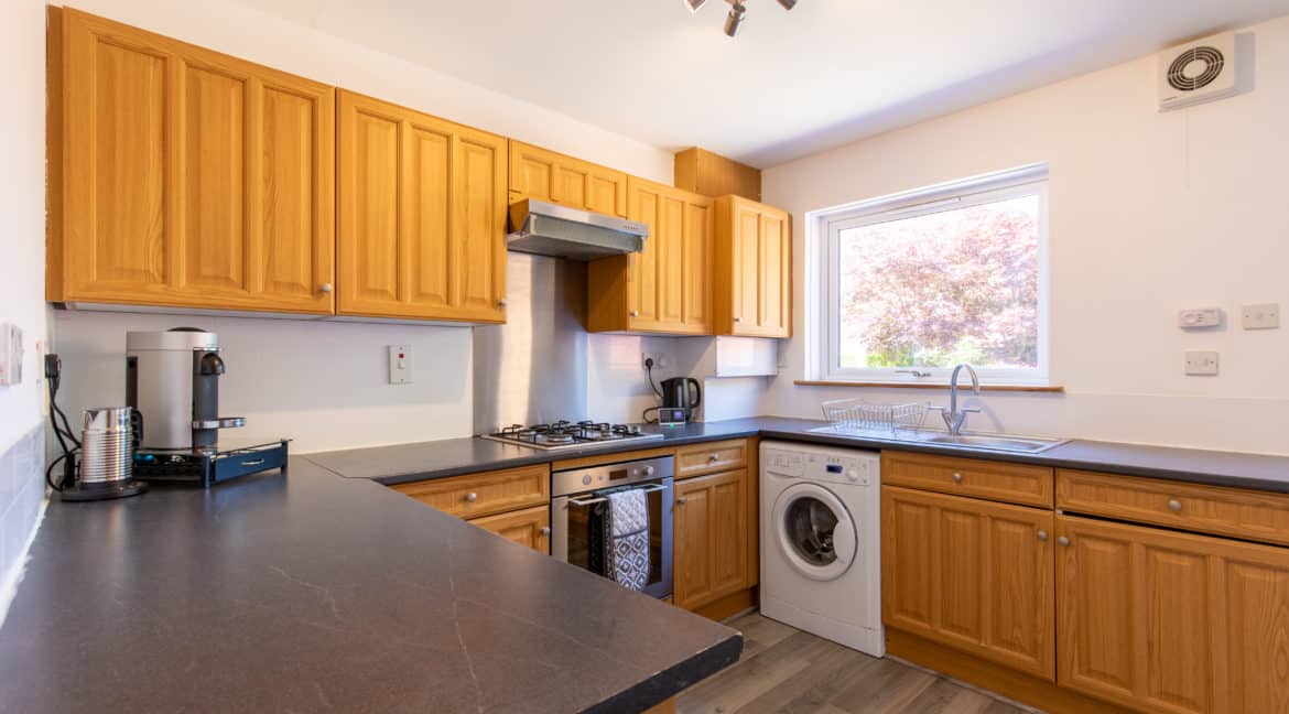 23 Matthews Drive Perth-19