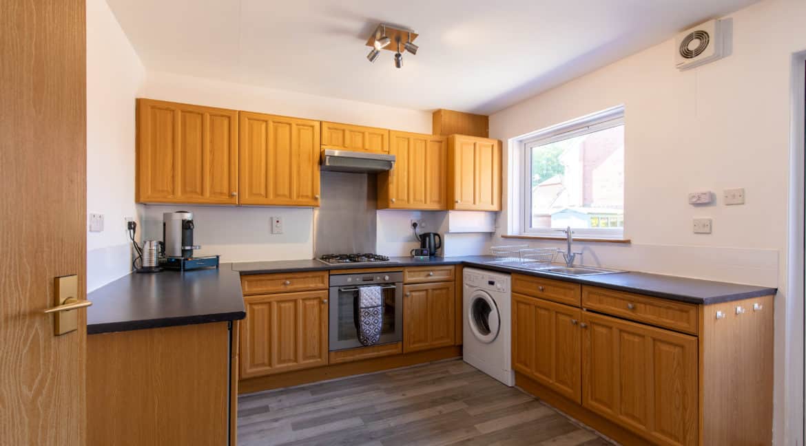 23 Matthews Drive Perth-20