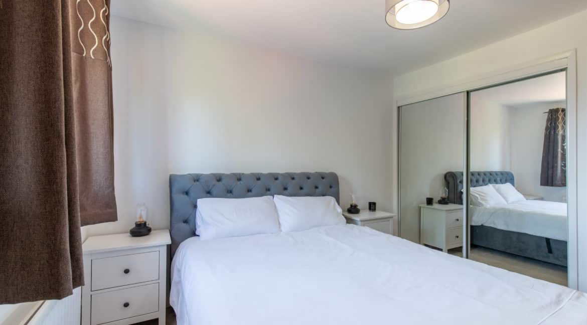 23 Matthews Drive Perth-9