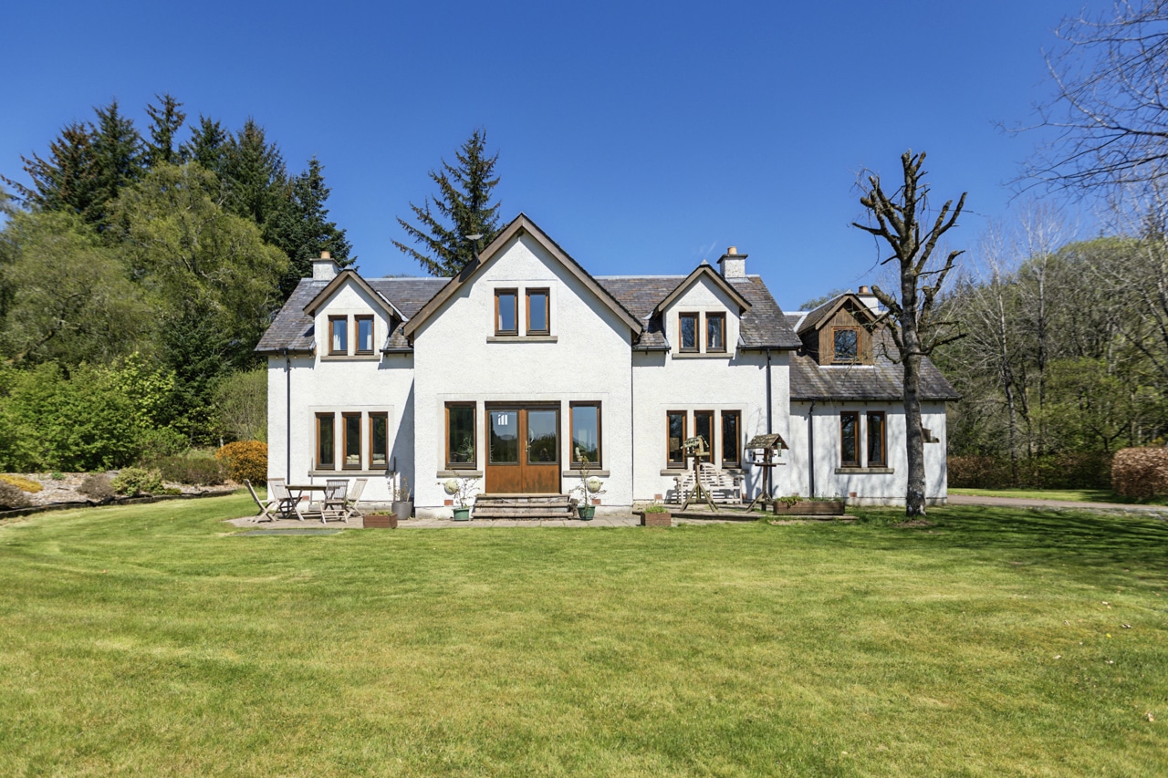5 Bedroom Detached Villa- Blackwater Lodge, Bridge Of Cally, Blairgowrie, PH10 7LH