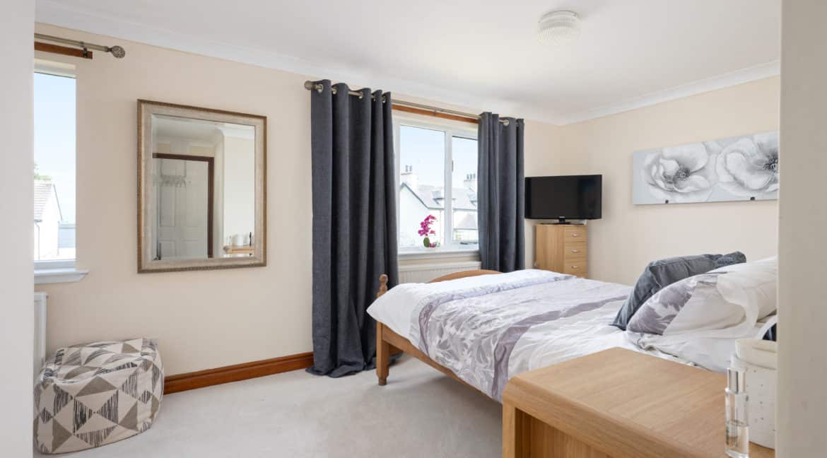 014-36GlenorchilView
