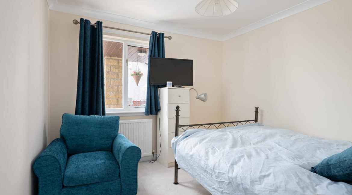 020-36GlenorchilView