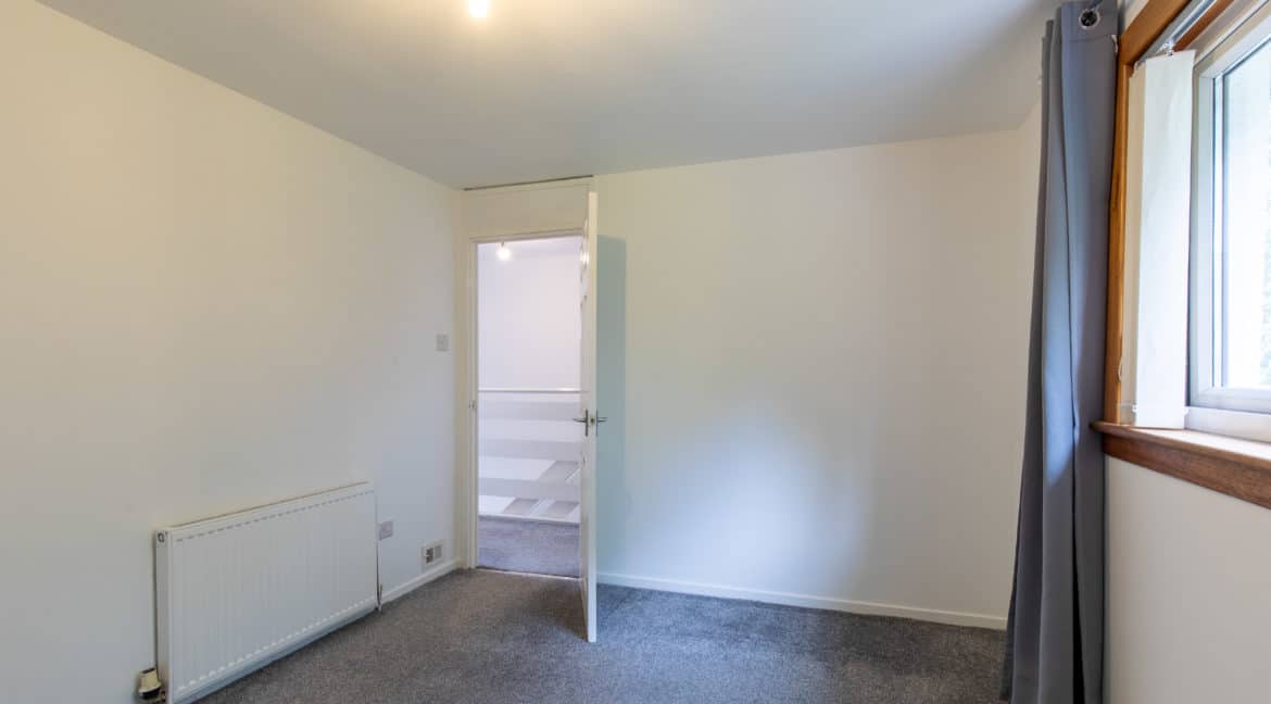 17 Staffa Court Perth-12