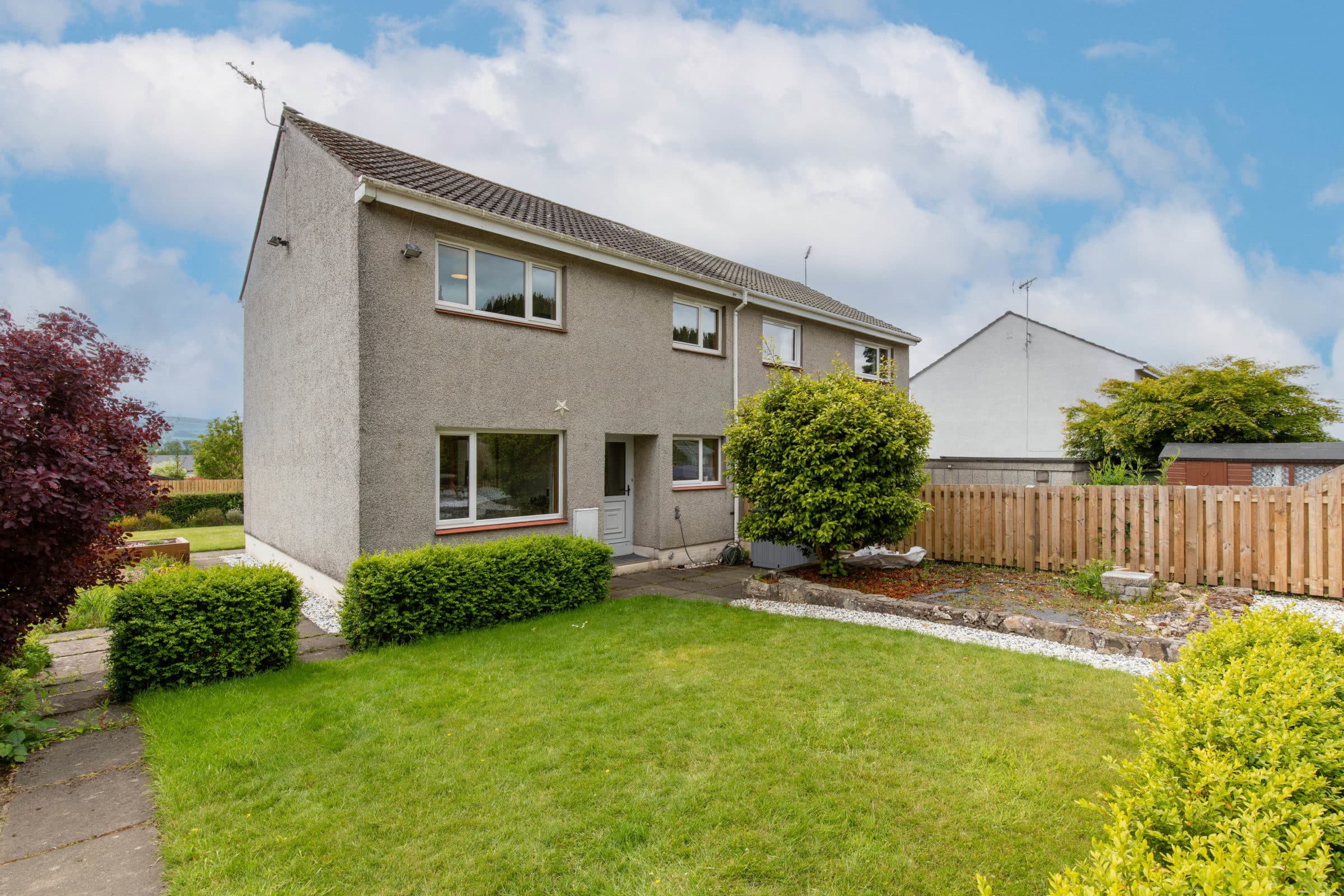 3 Bed Semi-Detached Villa  – 5, Castle Way Glencarse, Perth, PH2 7NY