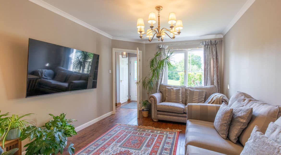 6 Christie Place, Perth-21