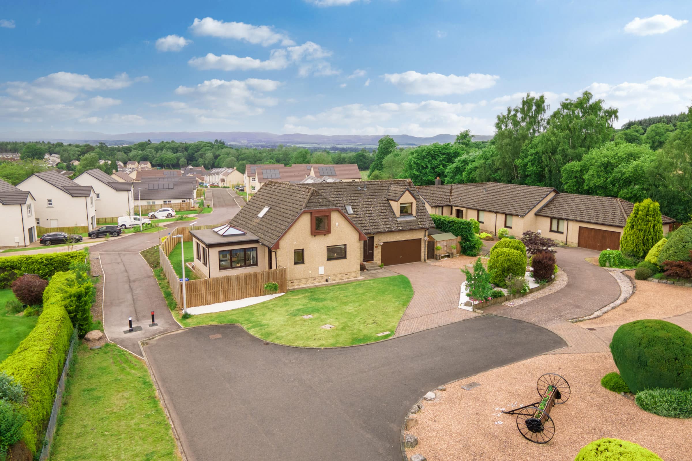 5 Bed Detached House – Ard Mor, 39 Highfield Road, Scone, PH2 6RN