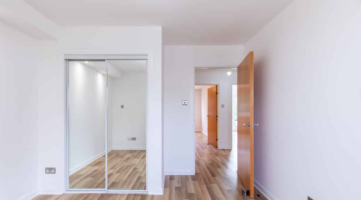 15 Vasart Court Perth-13