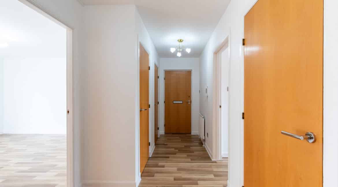 15 Vasart Court Perth-34