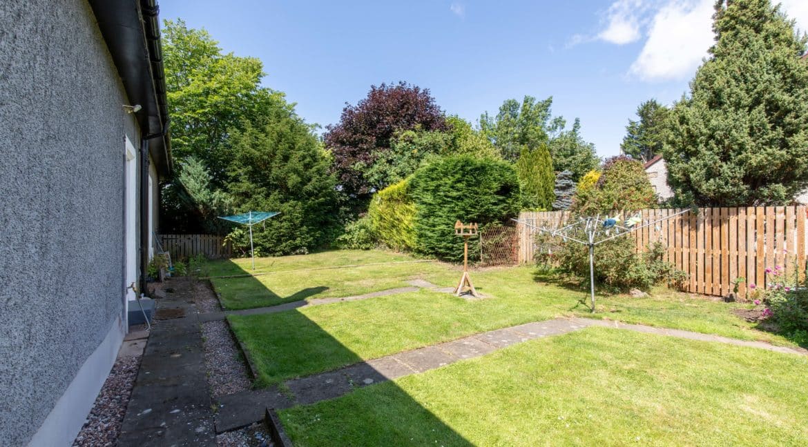 3 Taybank Stables, Errol-48