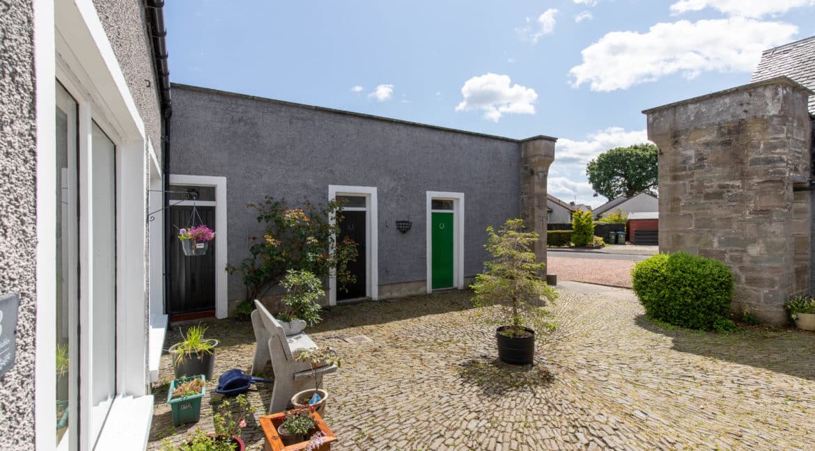 3 Taybank Stables, Errol-66