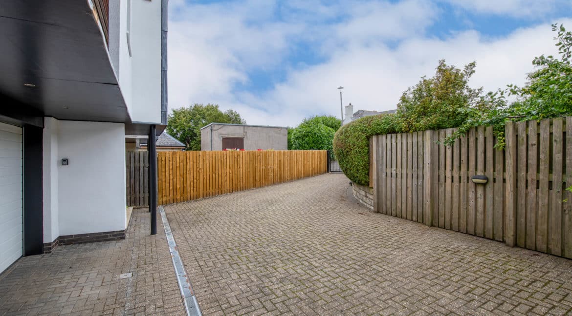 32a, Colinton Grove Edinburgh-93