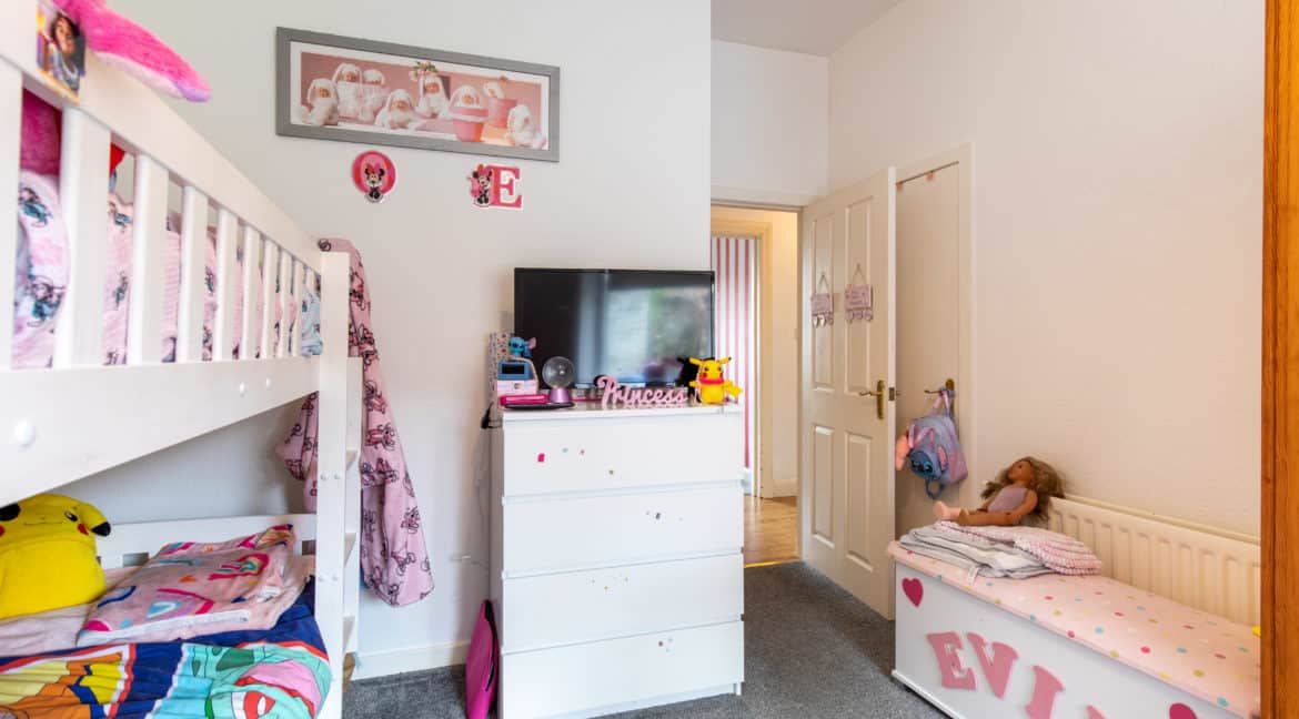 Flat 7 Rosario Terr, 5 Jeanfield Rd, Perth-7