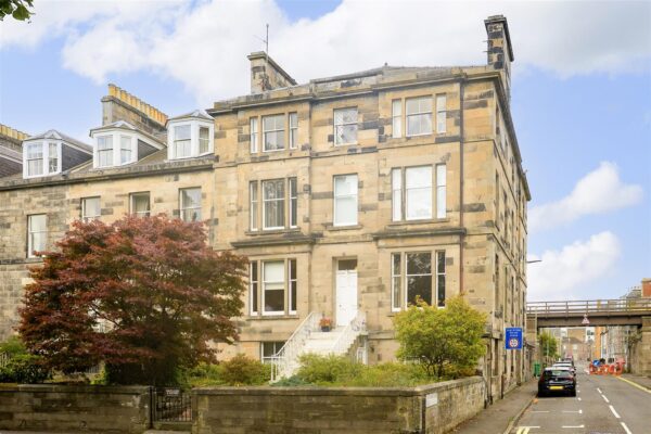 King James Place, Perth