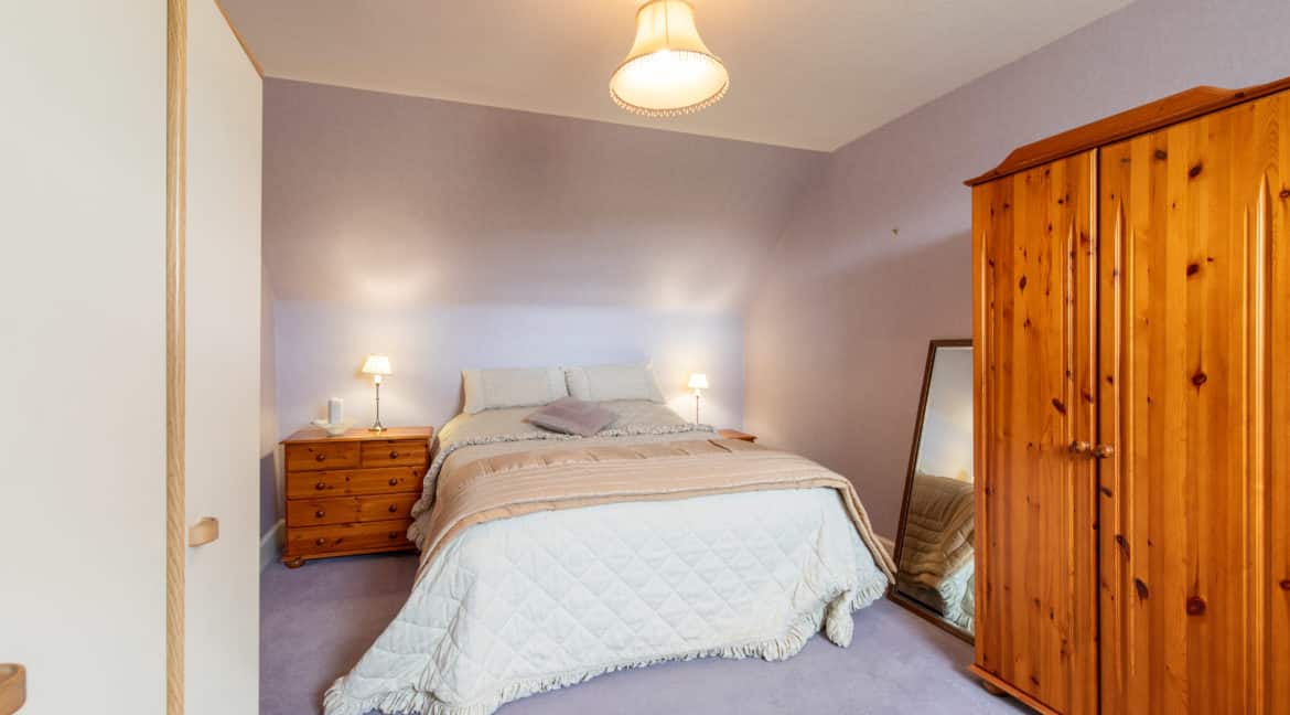 Strelitz Farmhouse Burrelton-33