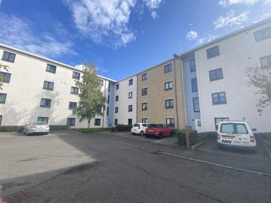 Monart Road, Perth