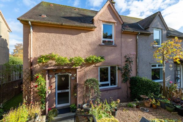 Woodside Crescent, Perth