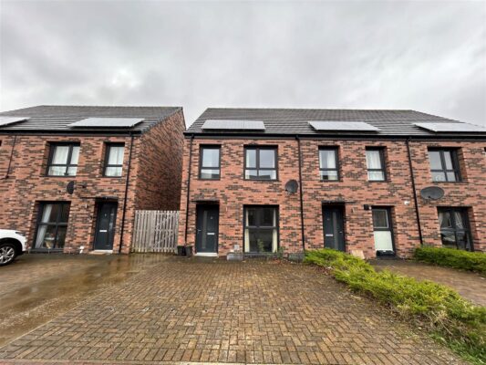 Lapwing Drive, Perth