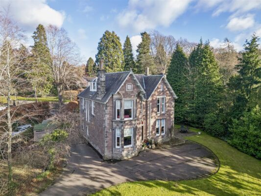 Dupplin Terrace, Perth