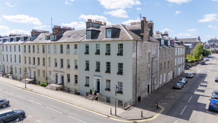 Ericht, Barossa Place, Perth