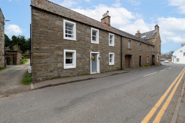 Muckhart Road, Dunning, Perth