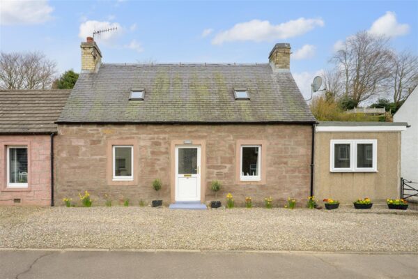 Main Street, Bankfoot, Perth