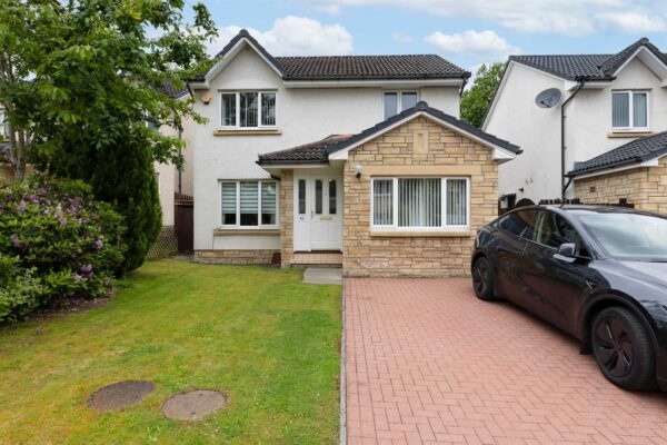 Coats Drive, Luncarty, Perth