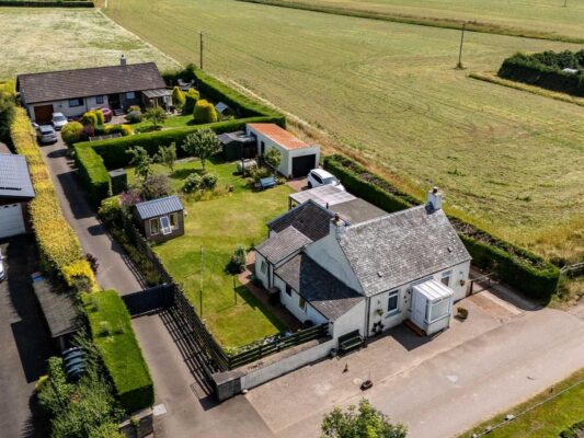 Caroline Place, Wolfhill, Perth