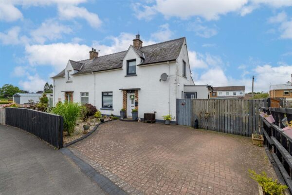 Craigroyston Road, Scone