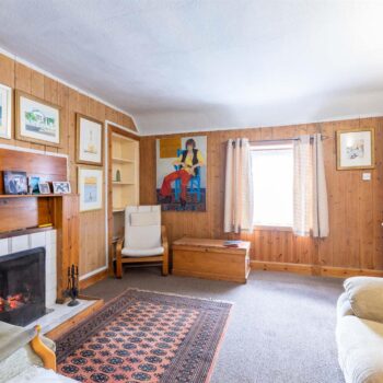 Clarendon Terrace Balbeggie-19.jpg