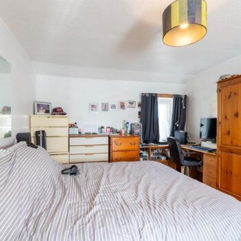 Clarendon Terrace Balbeggie-9.jpg