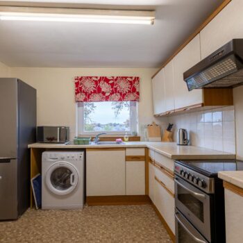 134, Potterhill Gardens Perth-13.jpg