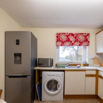 134, Potterhill Gardens Perth-16.jpg