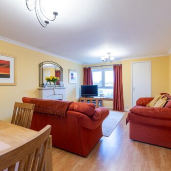 134, Potterhill Gardens Perth-23.jpg